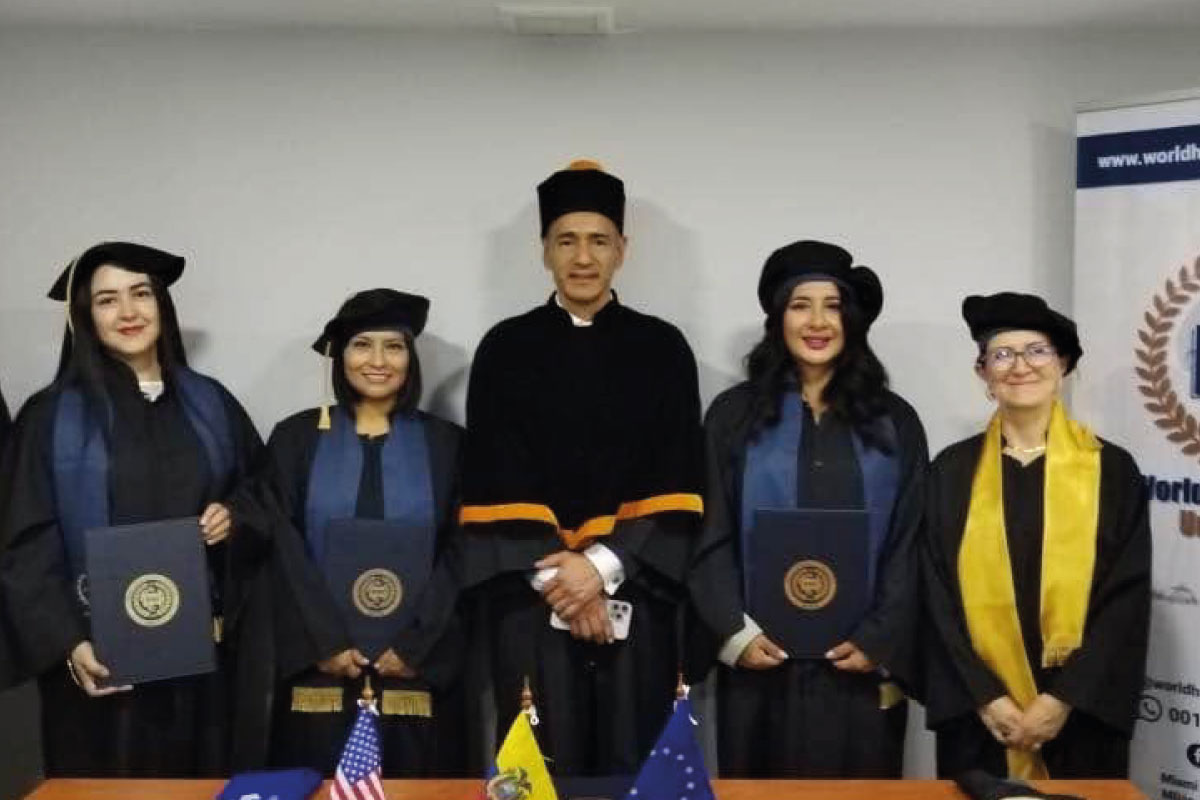 Doctorado Honoris Causa